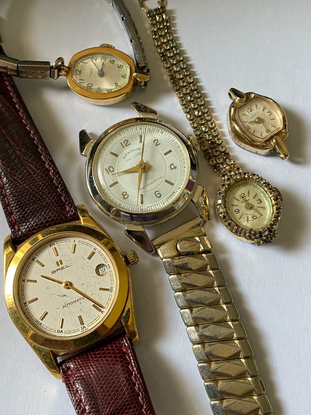 Vintage Lot of Watches For Parts or Repair